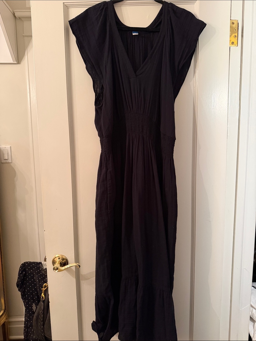 Old Navy Black V-Neck Cap-Sleeve Maxi Dress